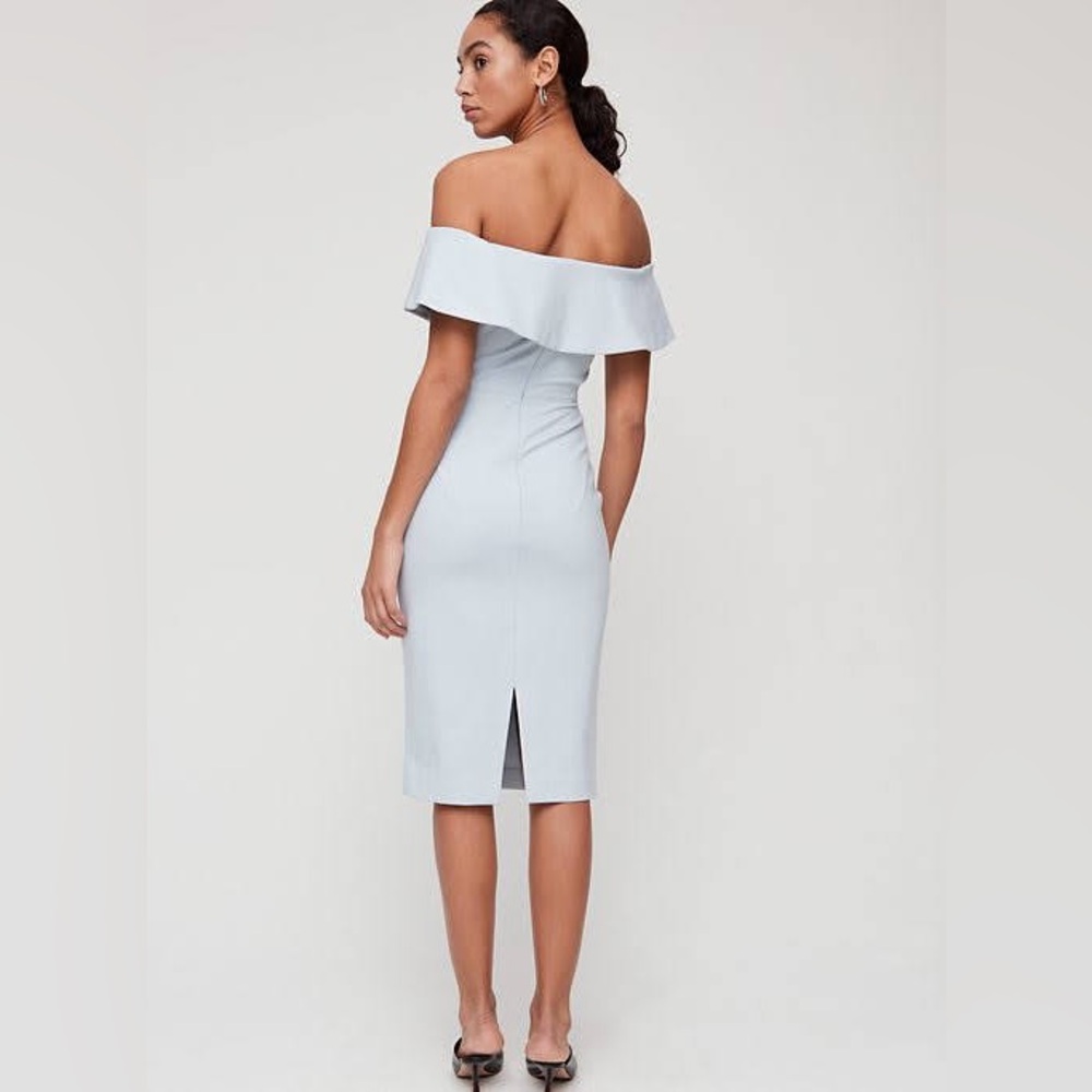 Aritzia Babaton Ruslan Light Blue Formal Evening Prom Wedding Midi Dress Size 00